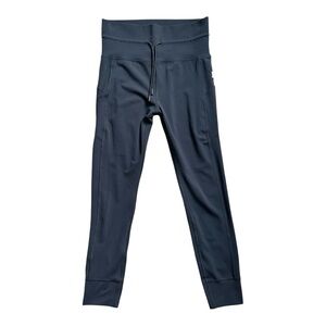 Vuori Navy Leggings with Stretchy Fabric and Wide Waistband